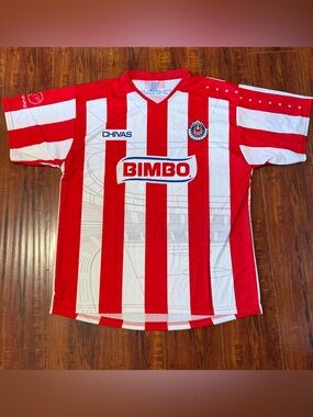 Guadalajara Chivas Soccer/Futbol Remini Jersey By Remini 100%Polyester Sz Large!